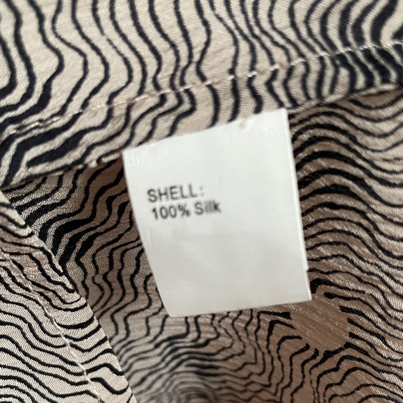 NWT Tocca 100% silk top, size 4, beige and black - Picture 7 of 13